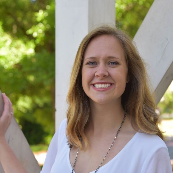 Meet your Posher, Ally - Picture 1 of 1